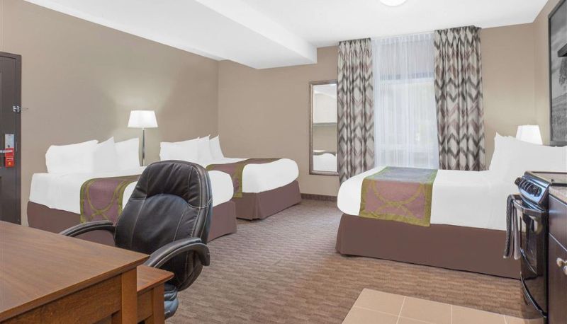 Zimmer - Super 8 by Wyndham Athabasca AB