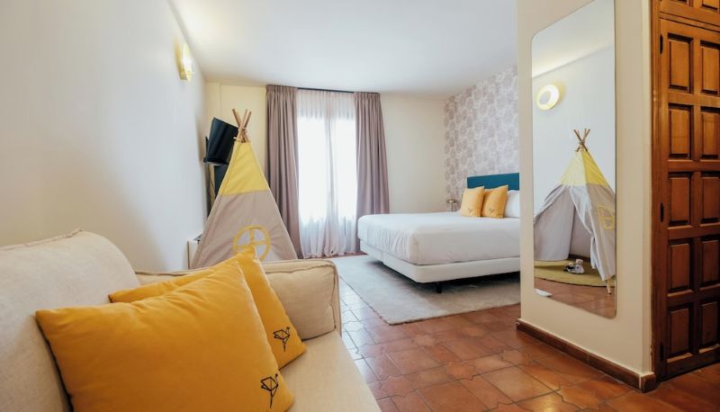 Gezinskamer - Hotel Cetina Palacio Ayala Berganza. Hostería
