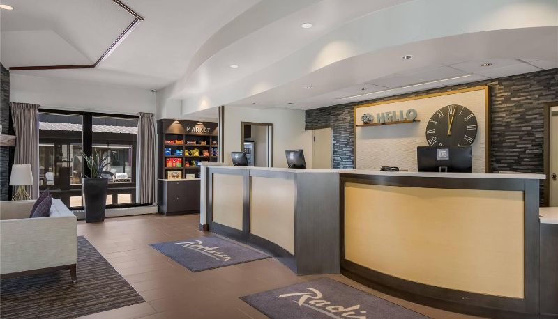 Hall - Radisson Hotel Grand Rapids Riverfront