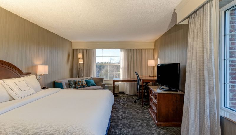 Zimmer - Courtyard by Marriott Chapel Hill