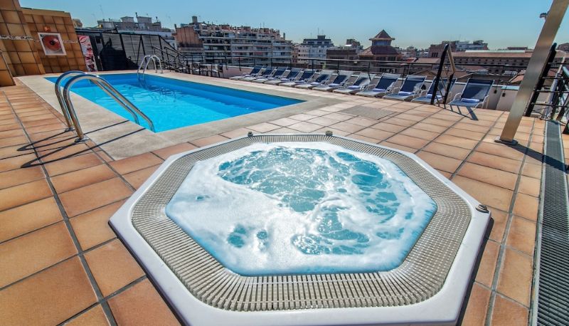 Piscine - Petit Palace Aston formerly known as Sunotel Aston