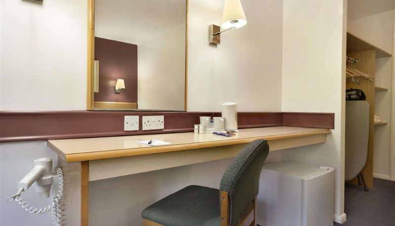 Camera - Days Inn by Wyndham Membury M4