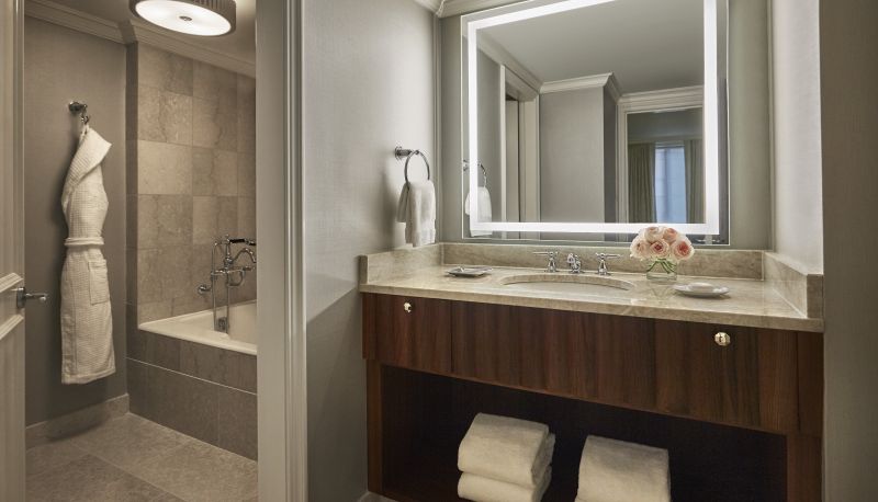Room - DC Four Seasons Hotel Washington