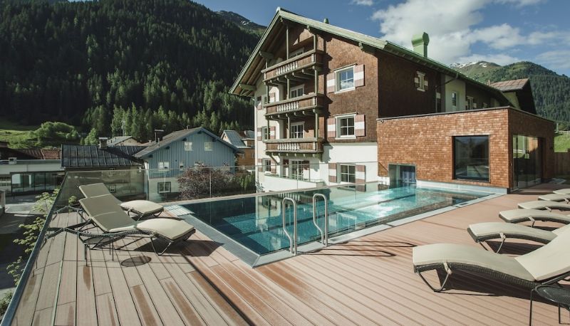 Piscina - Schwarzer Adler