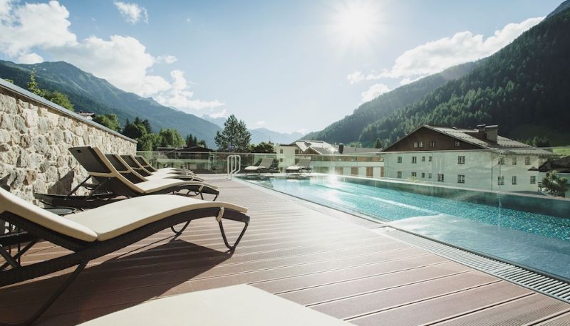 Piscina - Schwarzer Adler