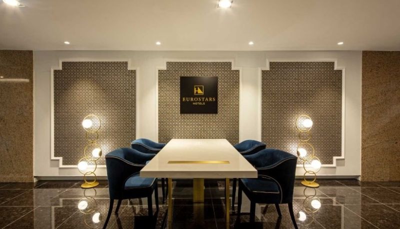 Info - EUROSTARS GRAN HOTEL LUGO