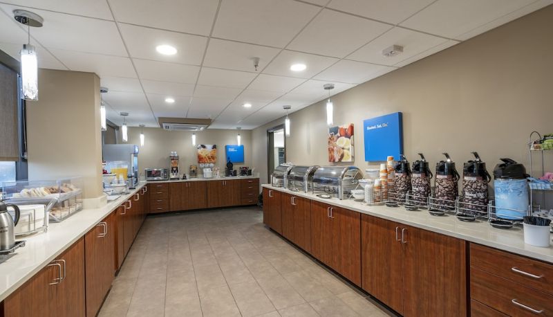 Info - Comfort Inn & Suites At Copeland Tower