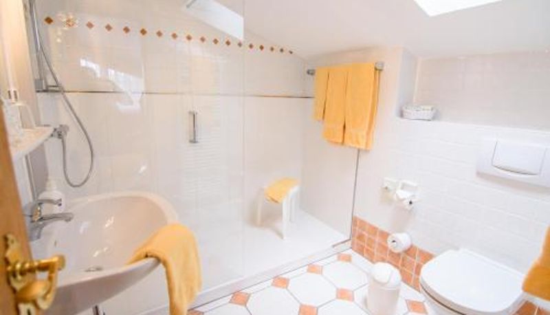 Badezimmer - Sporthotel Zum Hohen Eimberg