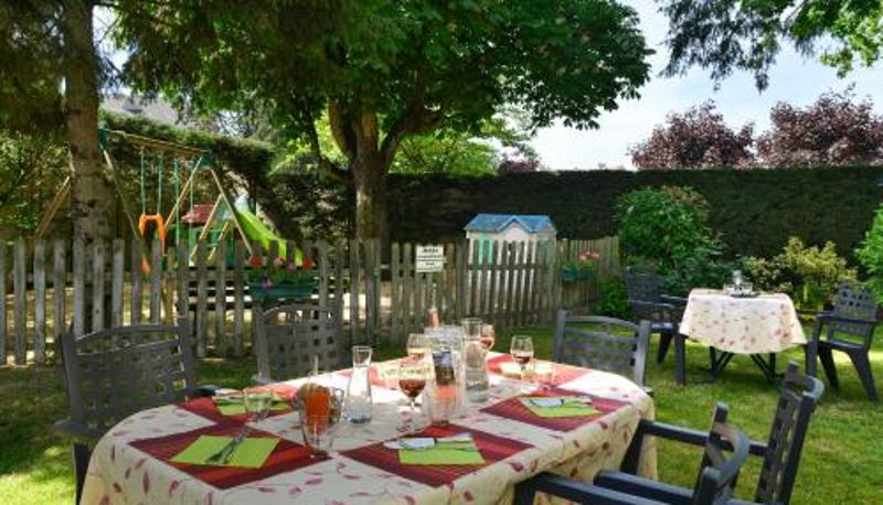 Info - Logis Hôtels Restaurant Le Dauphin