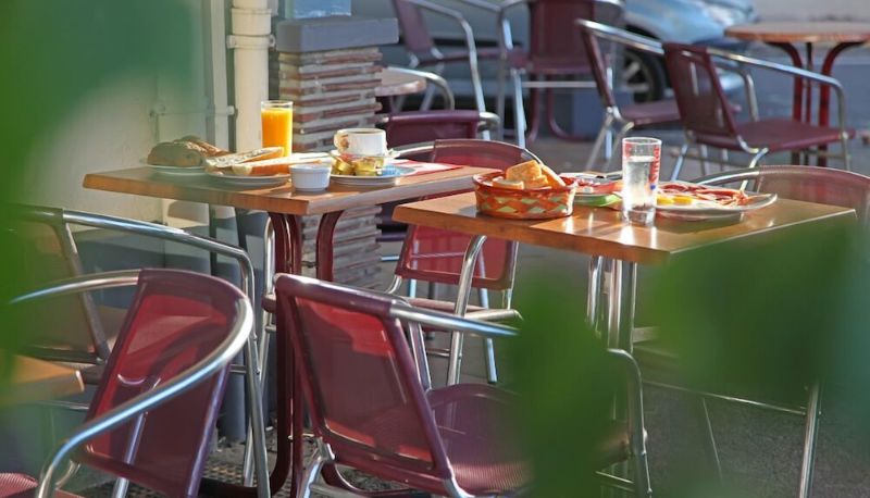 Sala de desayunos - Hotel Le Terminus d'Albi