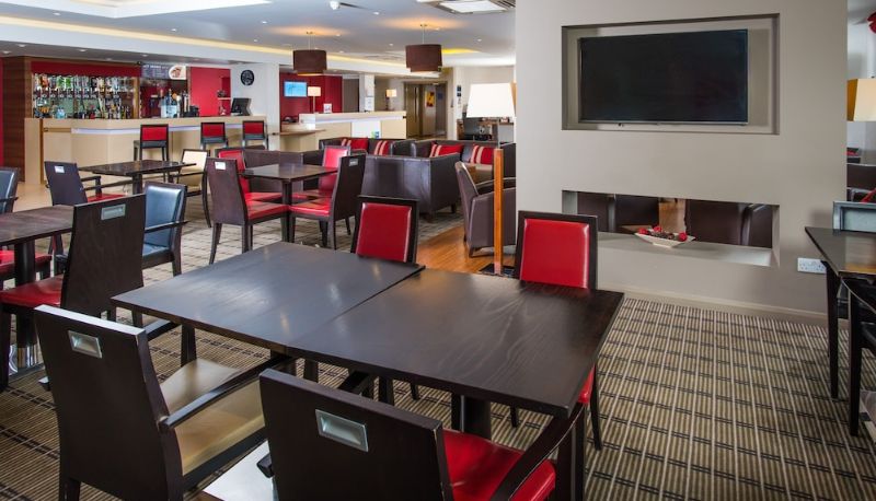 Restaurant - Holiday Inn Express DERBY - PRIDE PARK by IHG