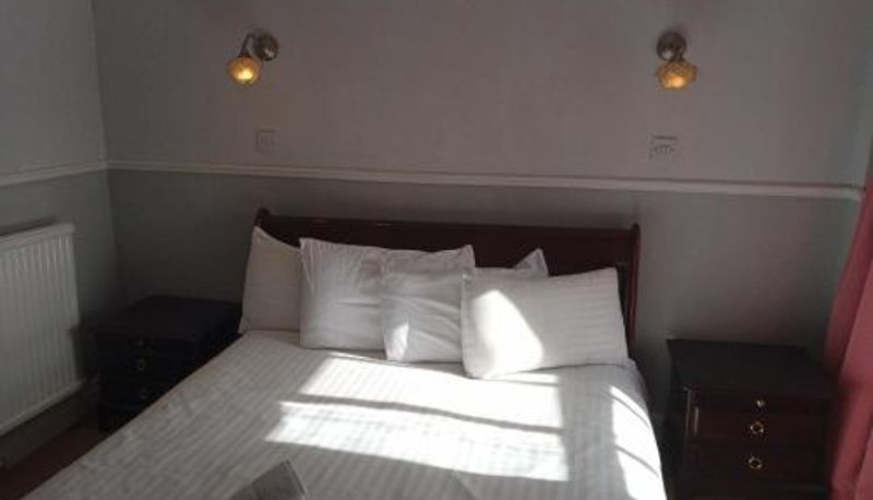 Informação - Blue Bell Hotel