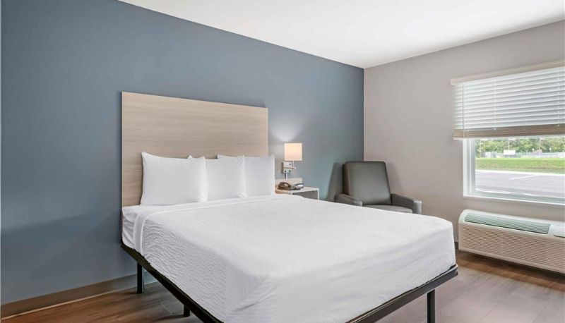 Zimmer - Extended Stay America Select Suites - Wildwood - The Villages