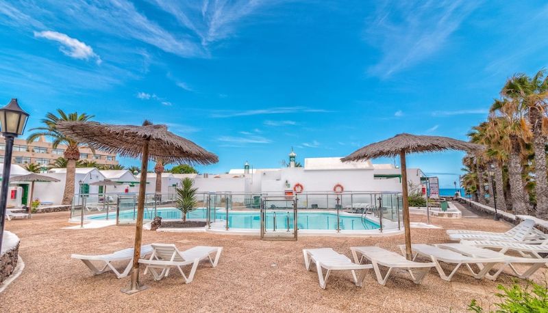 プール - Apartamentos LIVVO Las Gaviotas