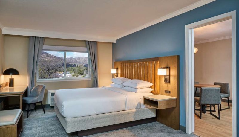 Zimmer - DoubleTree by Hilton Chatsworth