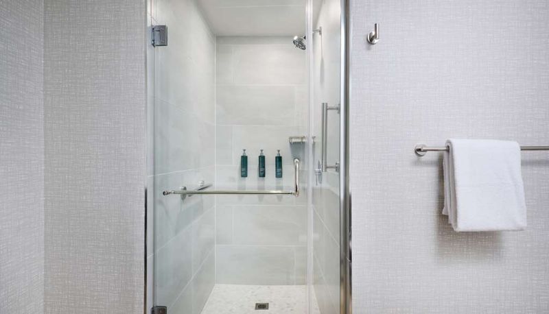 Zimmer - DoubleTree by Hilton Chatsworth