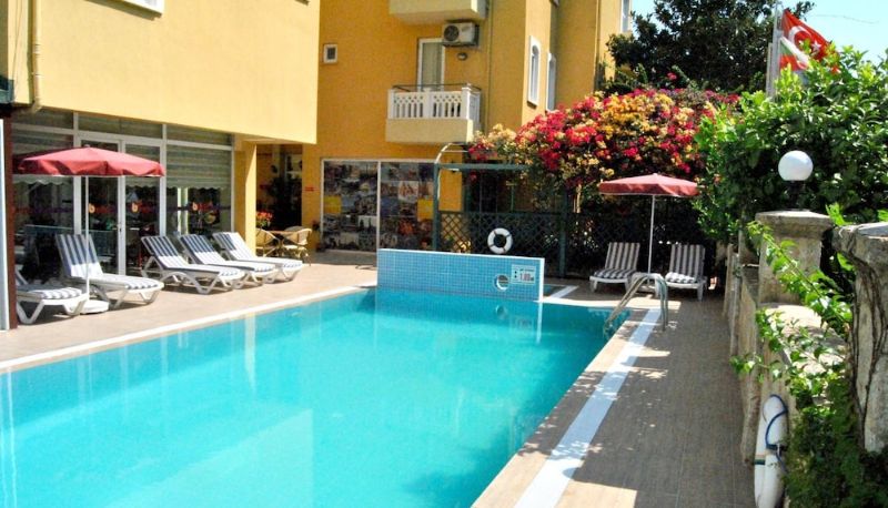Pool - Benna Hotel
