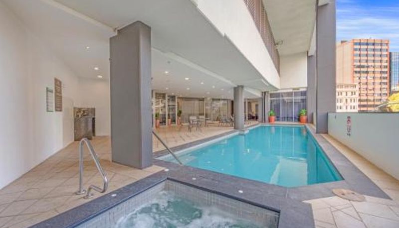 Basen - CLLIX Brisbane Central Apartments