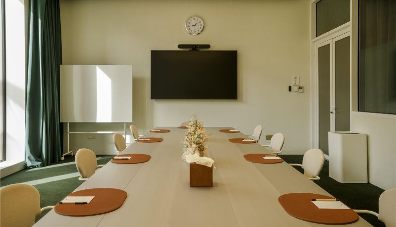 Konferenzraum - DoubleTree by Hilton Ben Guerir Hotel & Residences