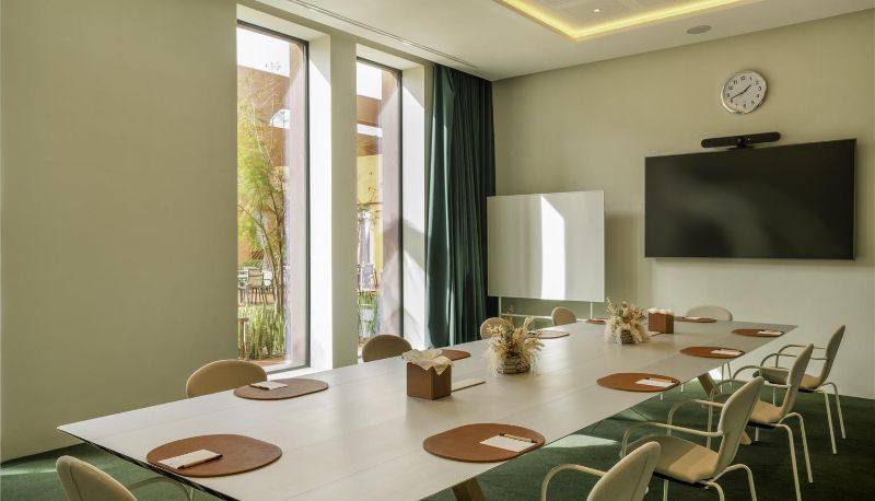 Konferenzraum - DoubleTree by Hilton Ben Guerir Hotel & Residences