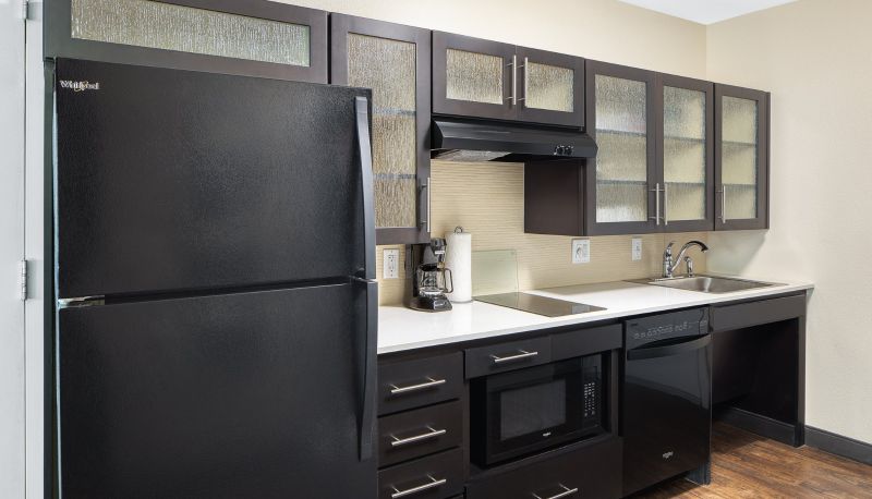 Zimmer - Candlewood Suites BUILDING 38300