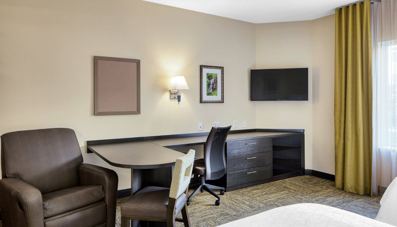 Habitación - Candlewood Suites BUILDING 38300
