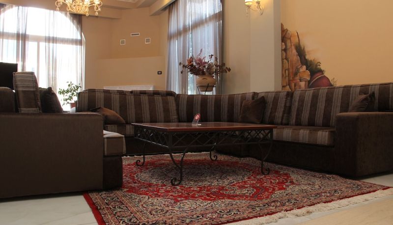 Hal - Orfeas Hotel