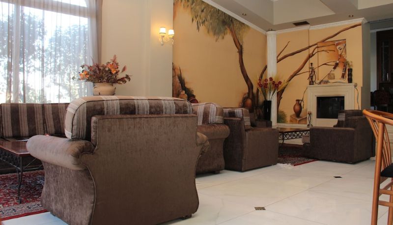 Hal - Orfeas Hotel