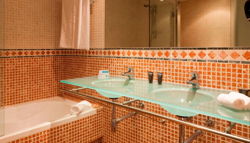 Room - AC Hotels by Marriott Hotel Palacio de Santa Ana