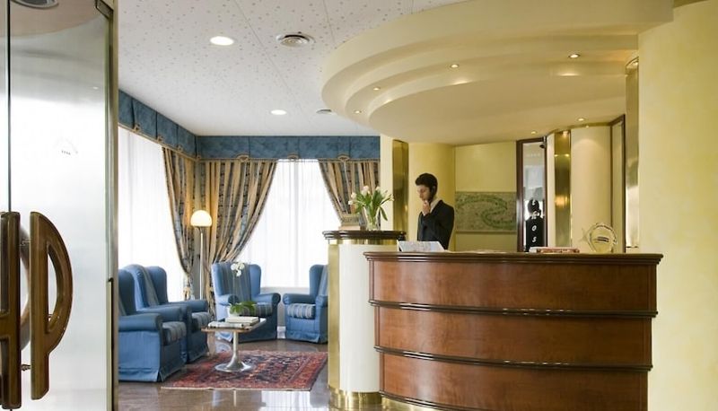 Recepción - Hotel President Venezia