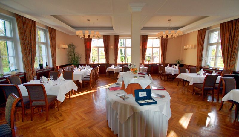Restaurant - Schloss Burgellern