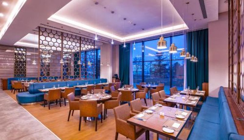 Frühstücksraum innerhalb des Restaurants - Accom Hotel Sivas