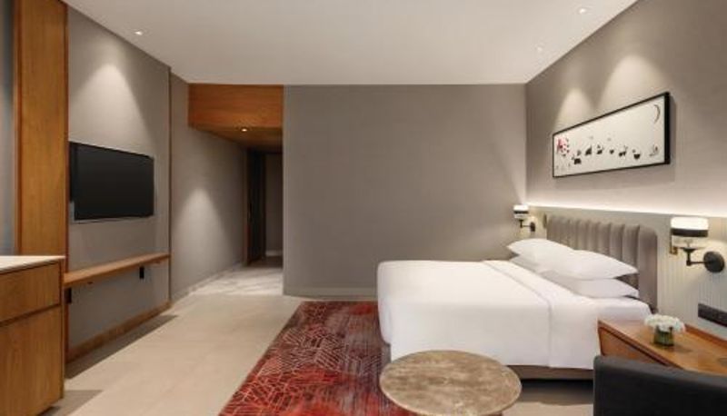 Dreibettzimmer - Ramada by Wyndham Ranchi Bariatu Road