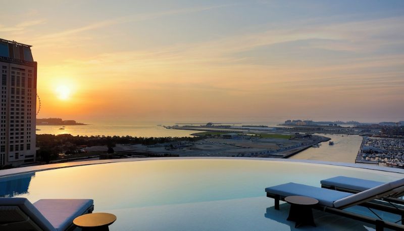Pool - Vignette Collection CIEL DUBAI MARINA by IHG