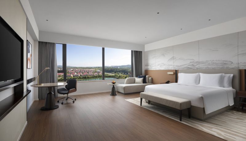 Camera - Crowne Plaza XIANGYANG FUCHUN LAKESIDE by IHG