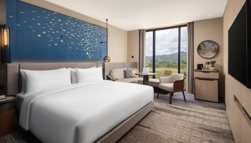 Zimmer - Crowne Plaza LABUAN BAJO by IHG