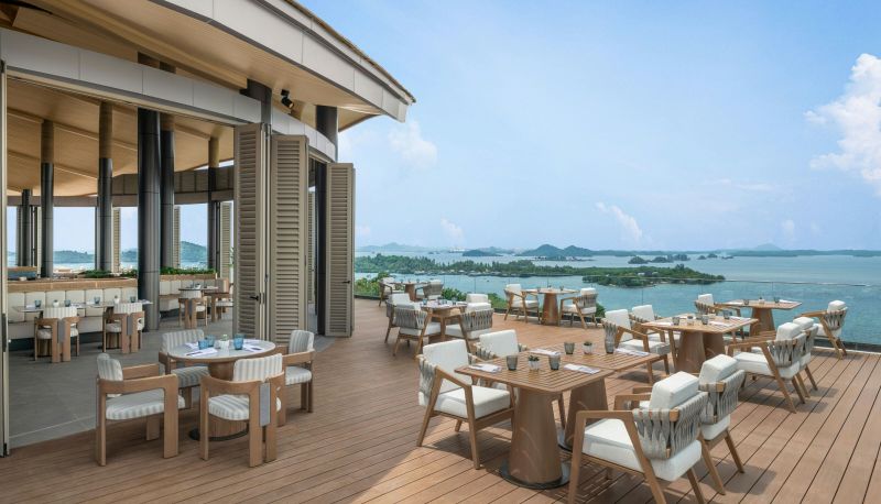 Camera - The Westin Nirup Island Resort and Spa