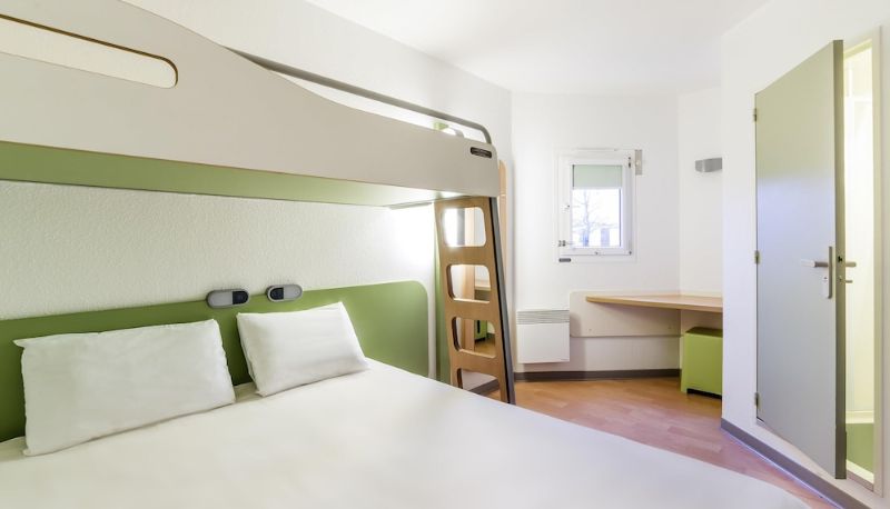 Standart oda - ibis budget Caen Nord Mémorial