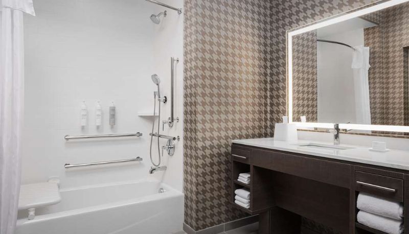 Zimmer - Home2 Suites by Hilton Laredo North