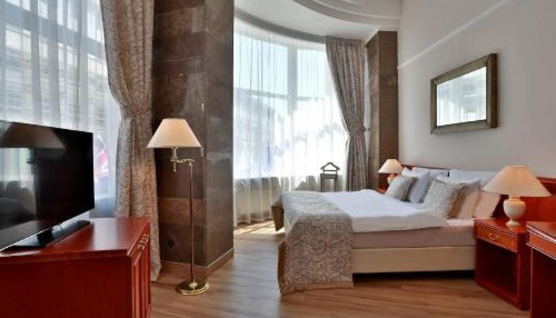 Bilgi - Belvedere Superior