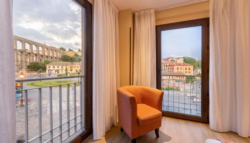 Info - EUROSTARS PLAZA ACUEDUCTO