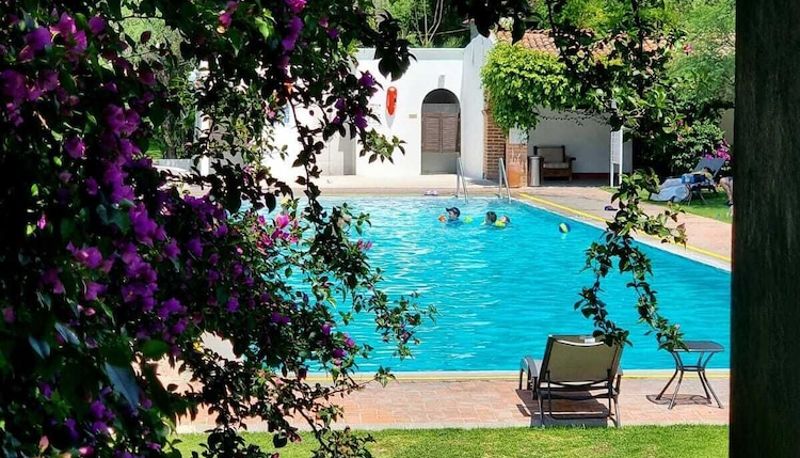 プール - Hotel Hacienda Taboada