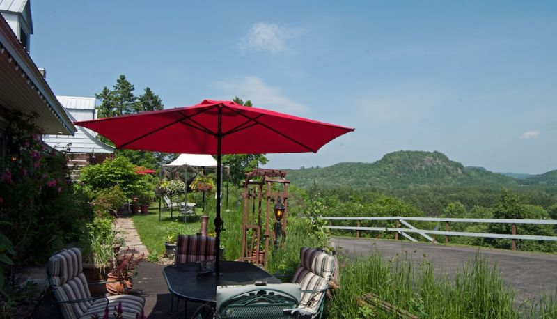 Terrace - Le Petit Clocher Gîte Touristique B&B