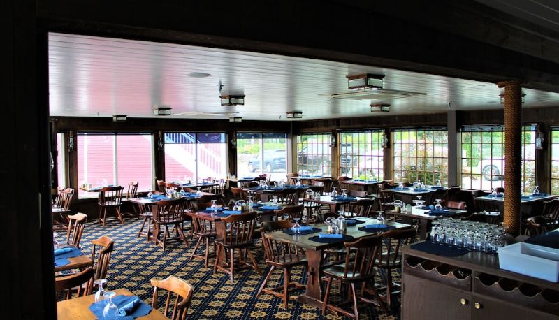 Restaurante - Tugboat Inn