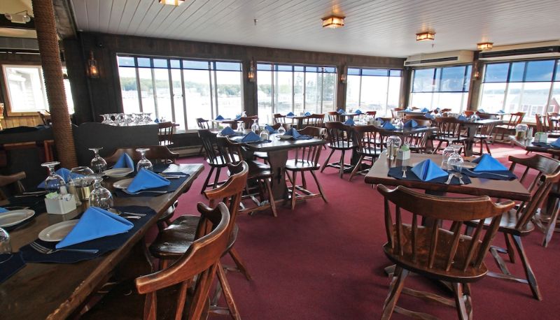 Restaurante - Tugboat Inn