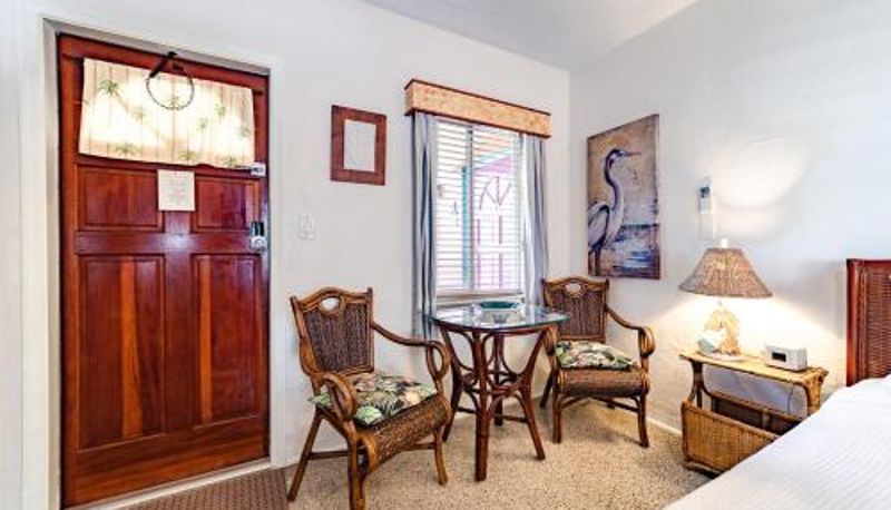 Zimmer - The Desoto - Oceanview Inn