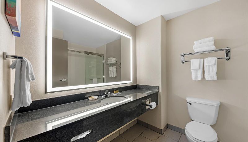 Camera - Best Western Plus Killeen/Fort Cavazos Hotel & Suites