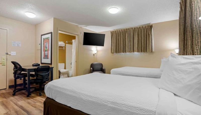 Zimmer - Extended Stay America Select Suites - Destin - US 98 - Emerald Coast Pkwy.