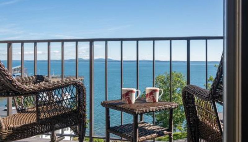 Info - Atlantic Oceanside Hotel & Conference Center