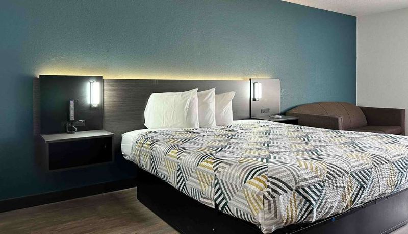 Suite - MOTEL 6 LEBEC